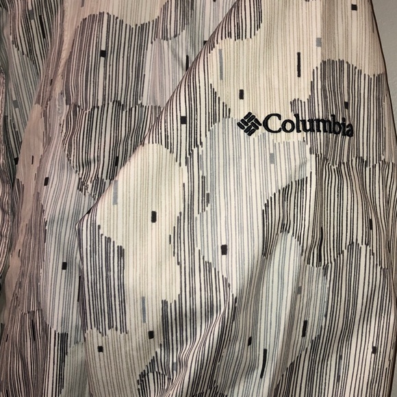 Columbia (M) Omni-tech Raincoat - Picture 10 of 10
